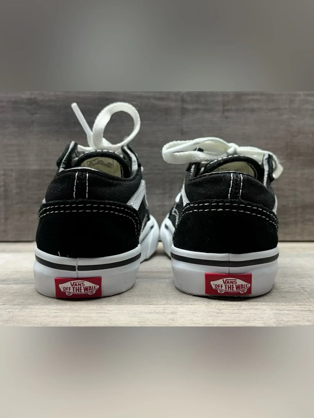 Vans Kids Black and White Old Skool Sneakers - Picture 4 of 7